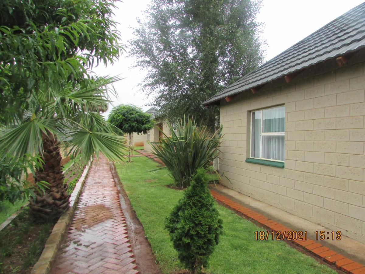 Aloes Lodge Leribe Экстерьер фото
