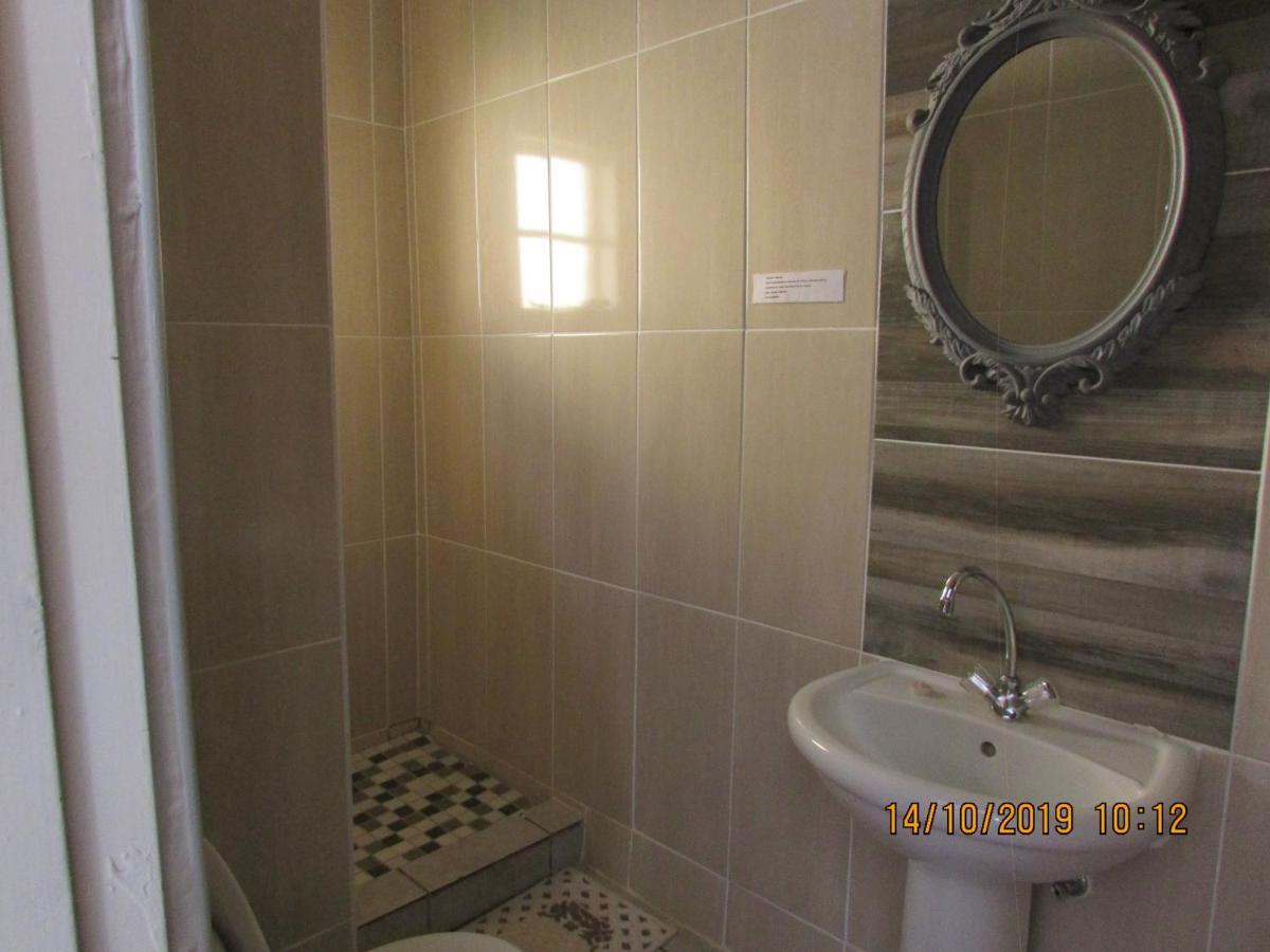 Aloes Lodge Leribe Экстерьер фото